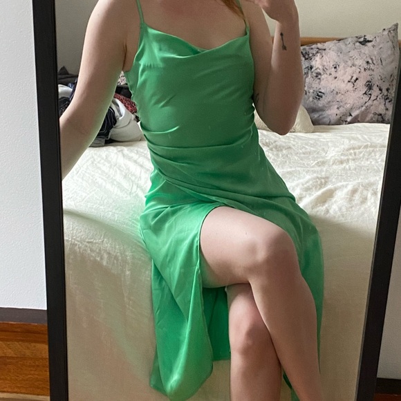 Silky Green slip dress - Picture 2 of 8